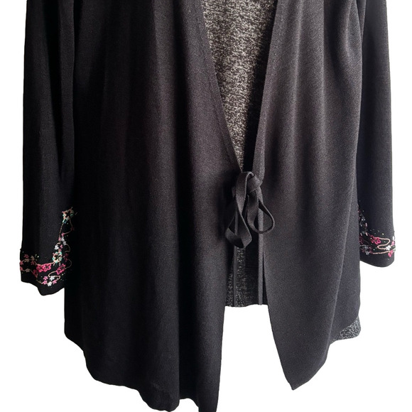 Vintage 100% Silk long cardigan with beaded embroidered cuffs on sleeves Medium - Picture 5 of 5